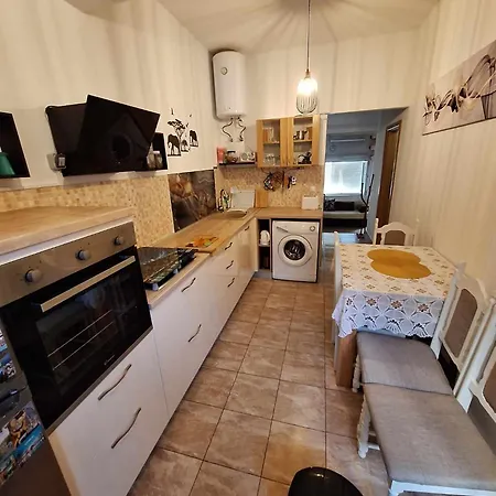 App Galerija Sisi 2 Apartamento Tkon